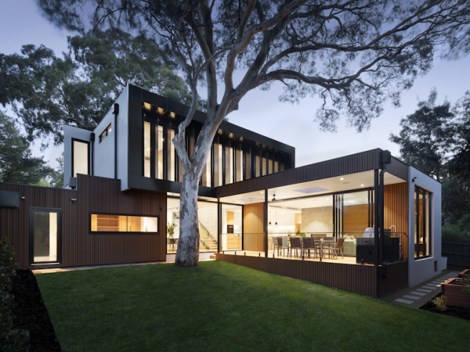 Country house with spacious yard #76 - image 2